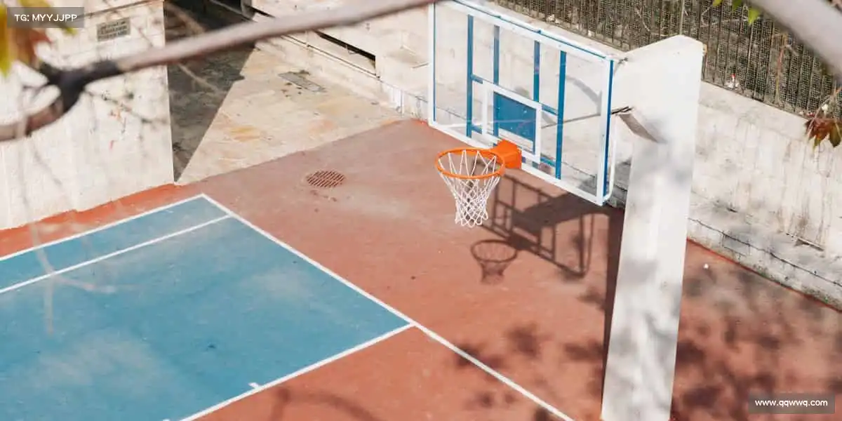 milan米兰🏀跳跃、冲刺、突破 —— 这里是属于每一个追光者的舞台！